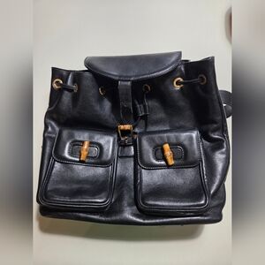 Gucci Elegant Black Leather Backpack with Bamboo Details